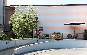 ***  Aparthotel Al Borgo Sarzana Italia